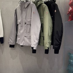 Moncler-GRENOBLE