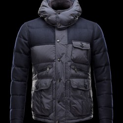 MONCLER EGIDE 男款