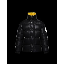 2 MONCLER 1952 + VALEXTRA DERVAUX