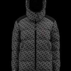 Moncler Maire