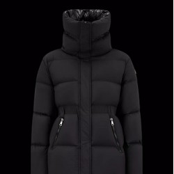 Moncler Gaube