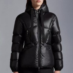 Moncler Seine Short Down Jacket
