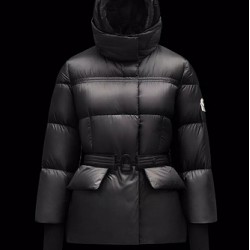 Moncler Medel