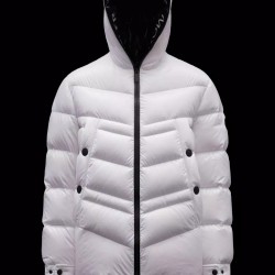 Moncler Clair