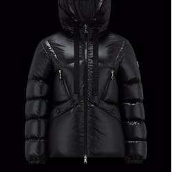 Moncler Seine Short Down Jacket