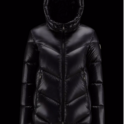 Moncler Chambon Short Down Jacket