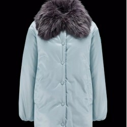 Moncler Aires