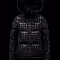 Moncler Chambres