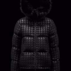 Moncler Chambres