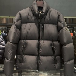 MONCLERBESBRE