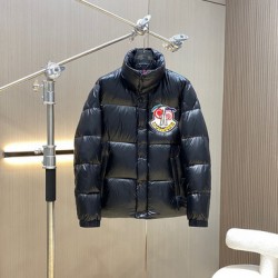 Moncler M072