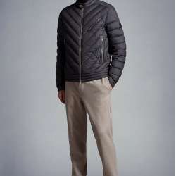 Moncler Tajuna