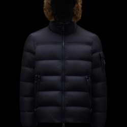 MONCLER Marque