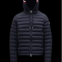 Moncler Doudoune courte Eus