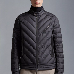 Moncler Tajuna