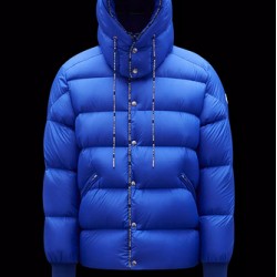 Moncler Amarante Short Down Jacket