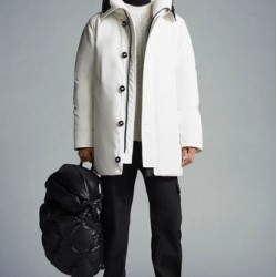 Moncler 002