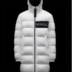 Moncler M067