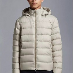 Arneb Short Down Jacket
