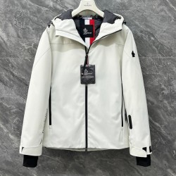 Moncler M066