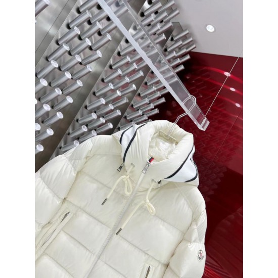 Moncler M021 Moncler M021