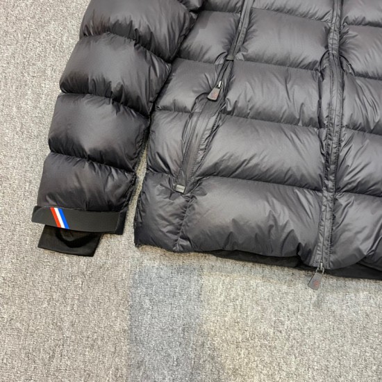 Moncler M044 Moncler M044