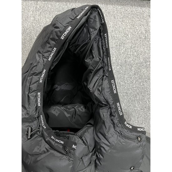 Moncler M056 Moncler M056