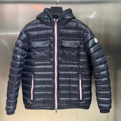 Moncler M017