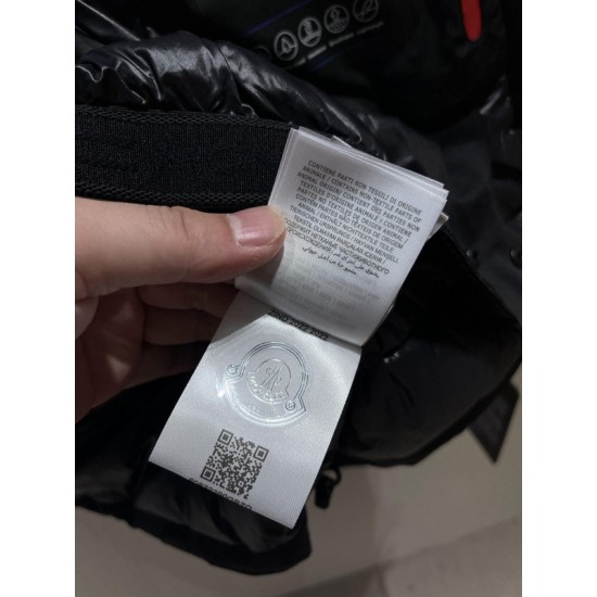 Moncler M058 Moncler M058