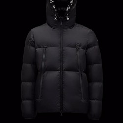 Moncler Doudoune courte Montcla