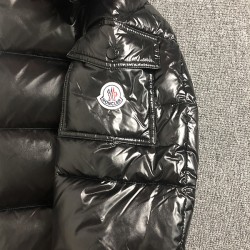 Moncler M040