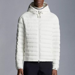 Moncler Doudoune courte Eus