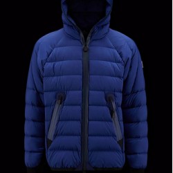 Moncler Doudoune courte Barnave