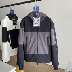 Moncler M071
