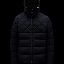 MONCLER Cecaud