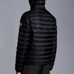 Moncler Doudoune courte Douret