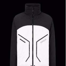 Moncler Barcena Short Down Jacket