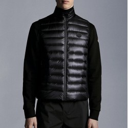 MONCLER Delpy