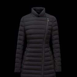 MONCLER ANASTASIA