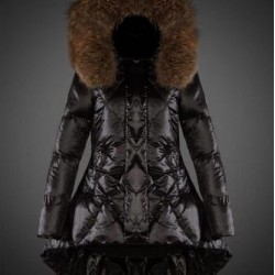 MONCLER Y 20 女款