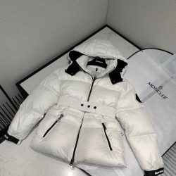 MONCLER TIAC