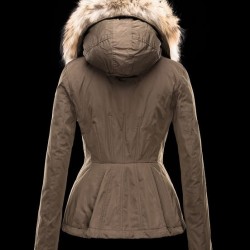 MONCLER AYROLLE 女款