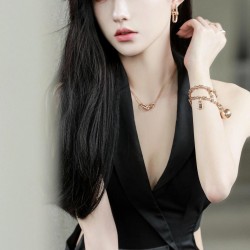 Tiffany 028