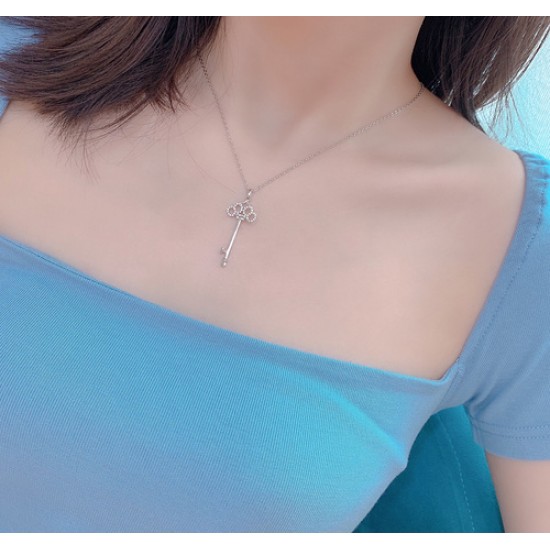 Tiffany 081 Tiffany 081
