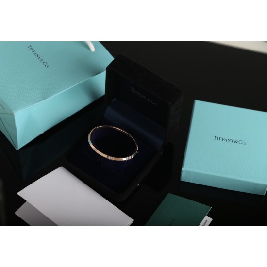 Tiffany 094 Tiffany 094