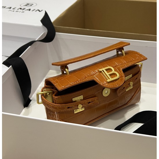 Balmain bag size:19*12*7.5 Balmain bag size:19*12*7.5