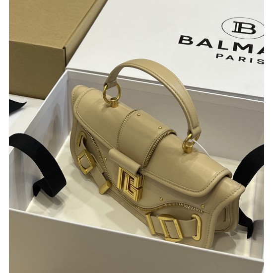 Balmain bag Sizs:26*11.5*3cm Balmain bag Sizs:26*11.5*3cm