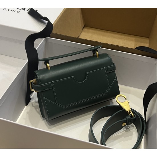 Balmain bag size:19*12*7.5cm Balmain bag size:19*12*7.5cm
