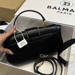 Balmain bag Sizs:26*11.5*3cm