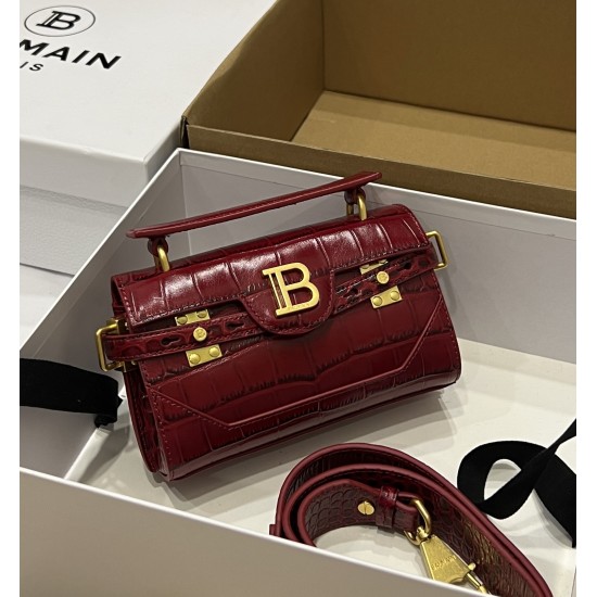 Balmain bag size:19*12*7.5 Balmain bag size:19*12*7.5